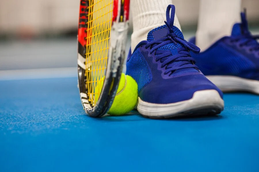 Step-by-Step Instructions for Resizing Your Tennis Shoes Like a Pro